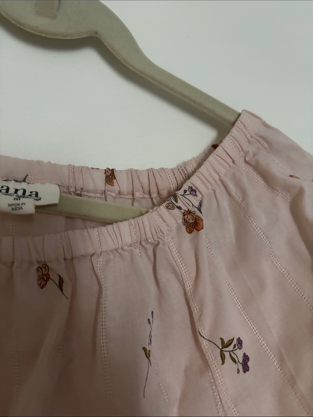 Women's light Pink Floral On/Off -Shoulder Blouse - Size M